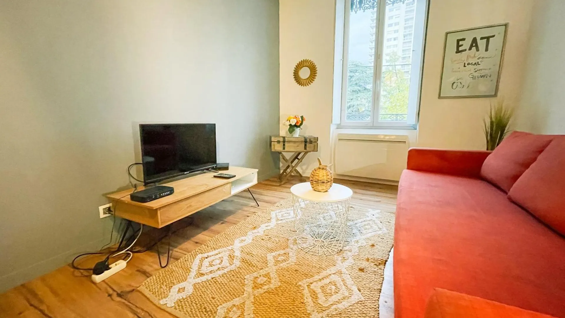 #B7 Le Rochambeau L'Aigle Vallier Liberation Apartment Grenoble